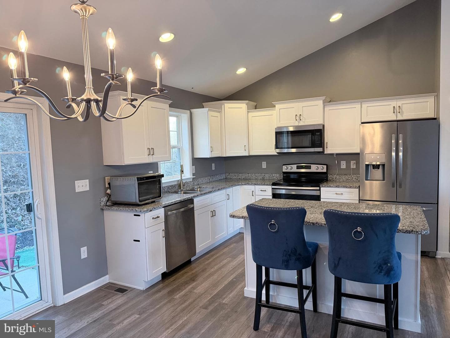 620 Woodside Road photo 3