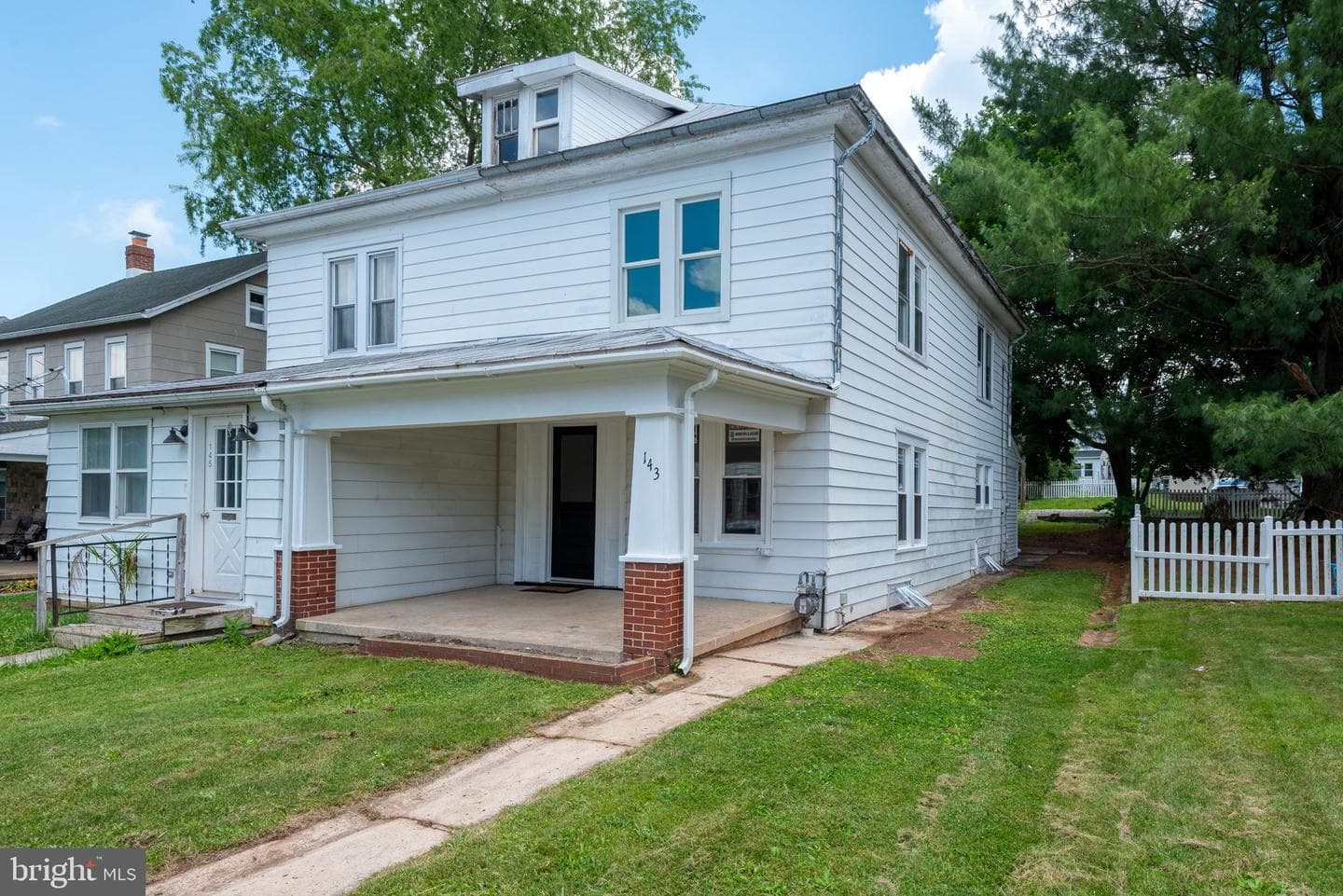 143 N 2nd Street photo 2