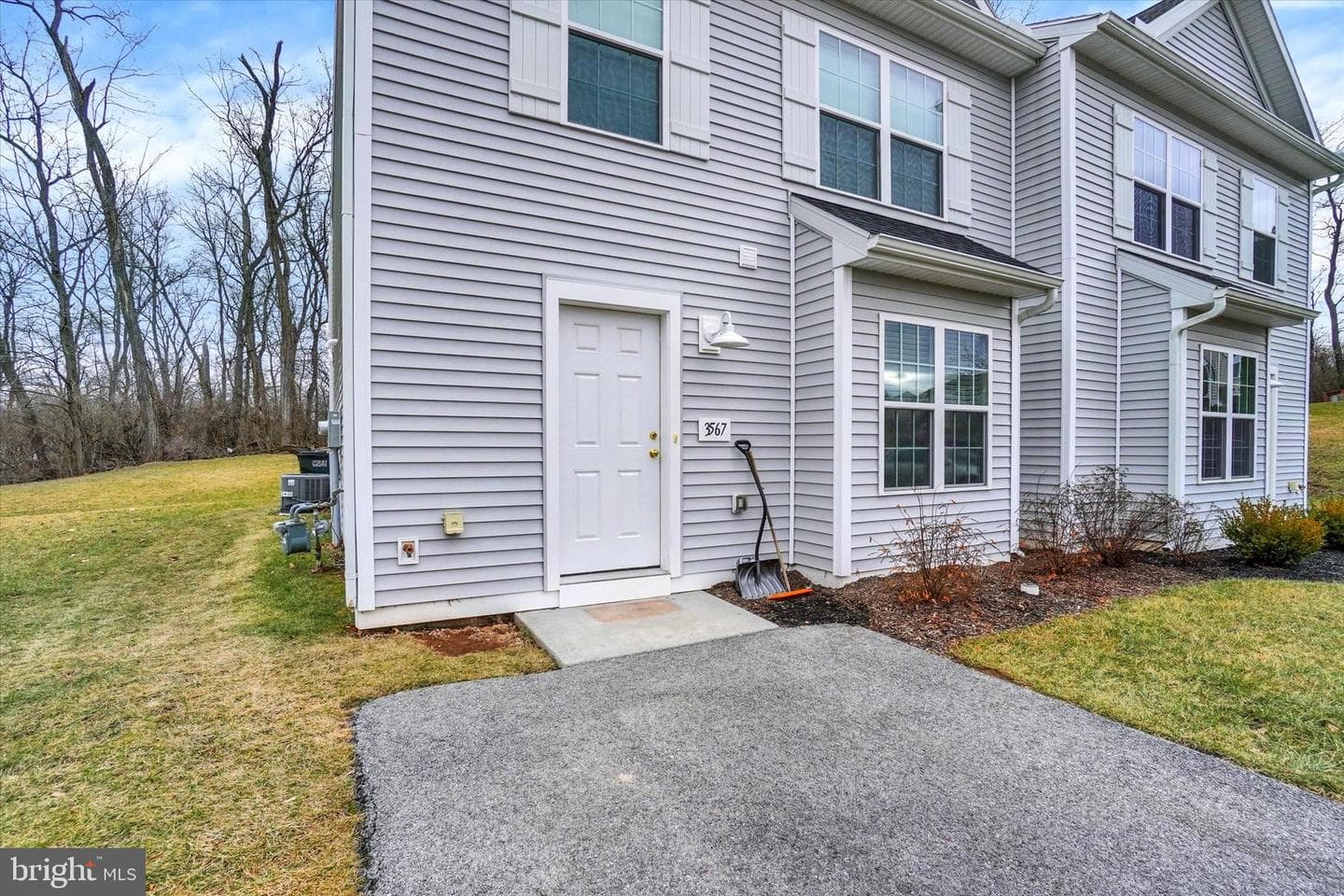 3567 Kortni Drive photo 3