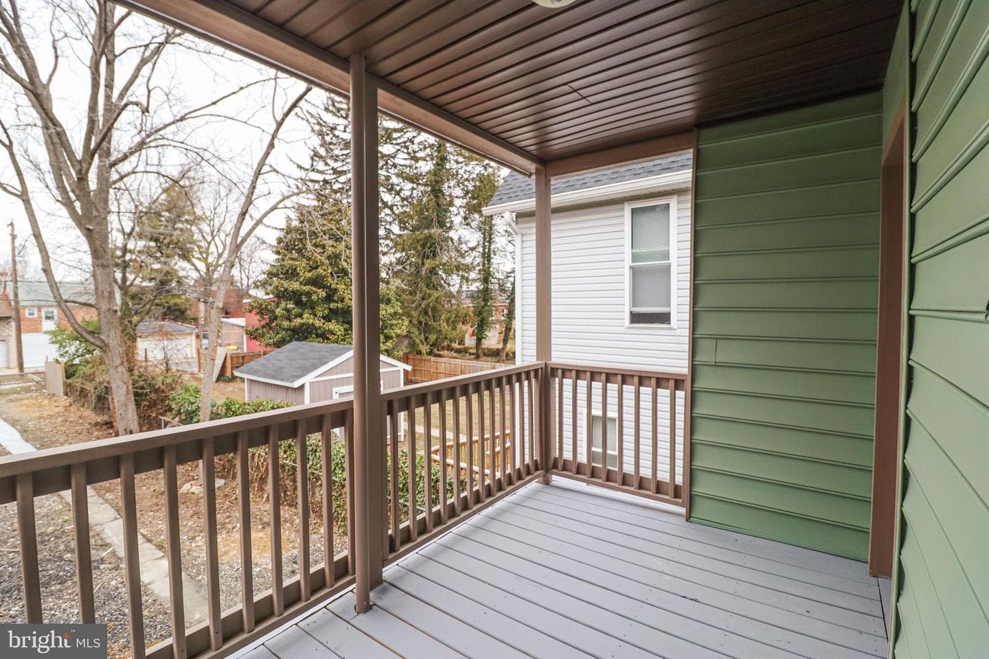 539 W King Street photo 25