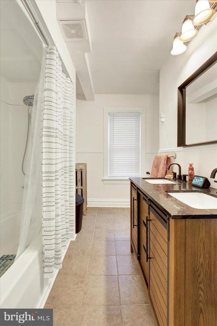 614 Broadway photo 19