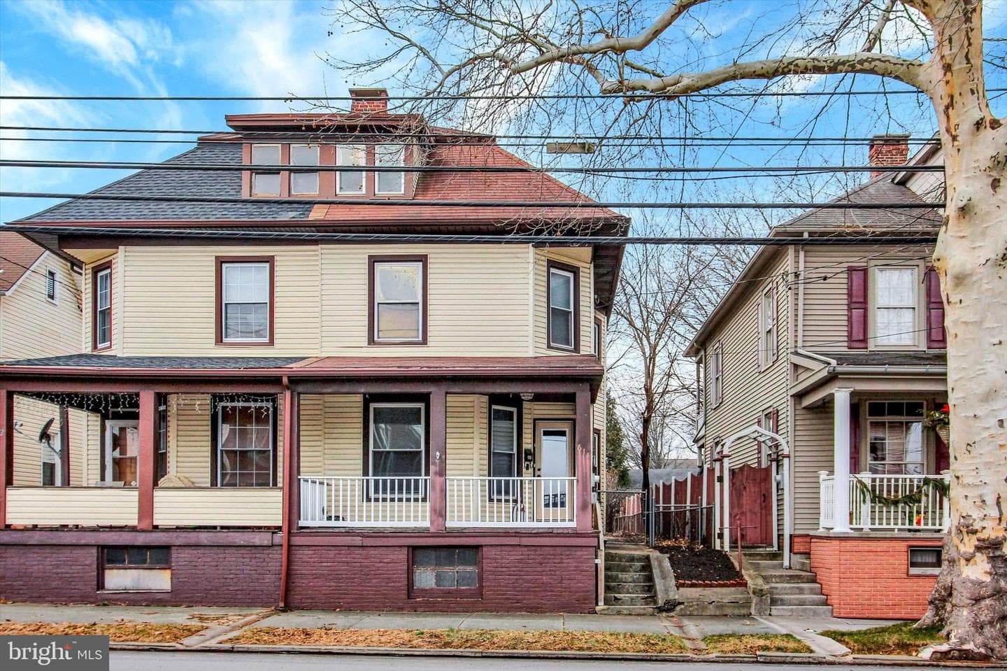 614 Broadway photo 2