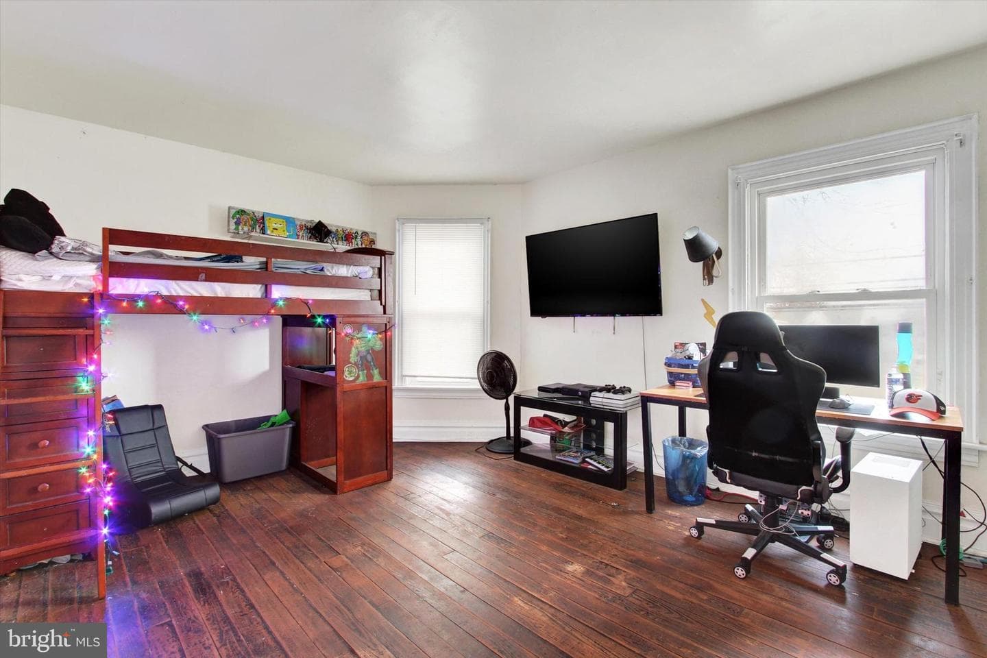 614 Broadway photo 21