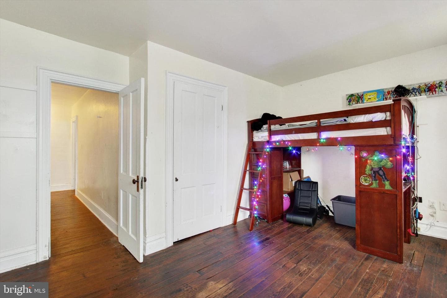 614 Broadway photo 22