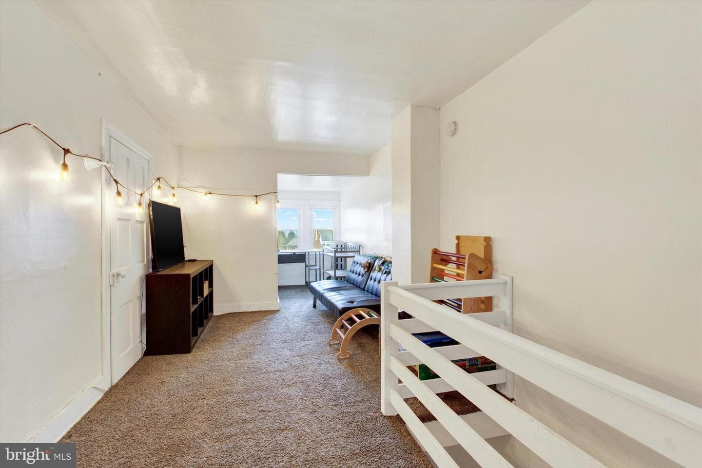 614 Broadway photo 23