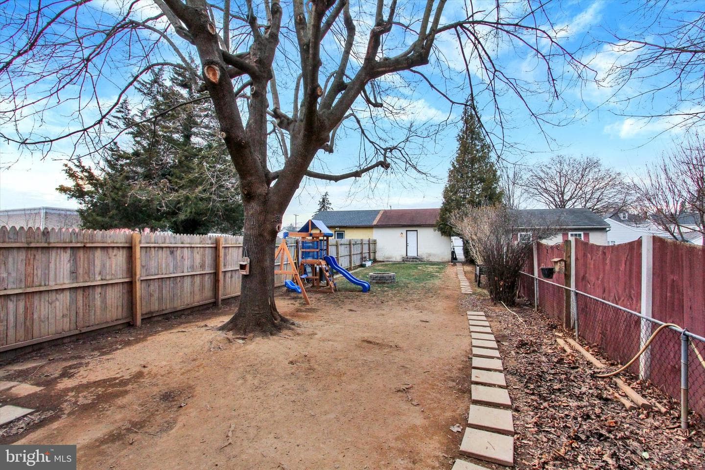 614 Broadway photo 27