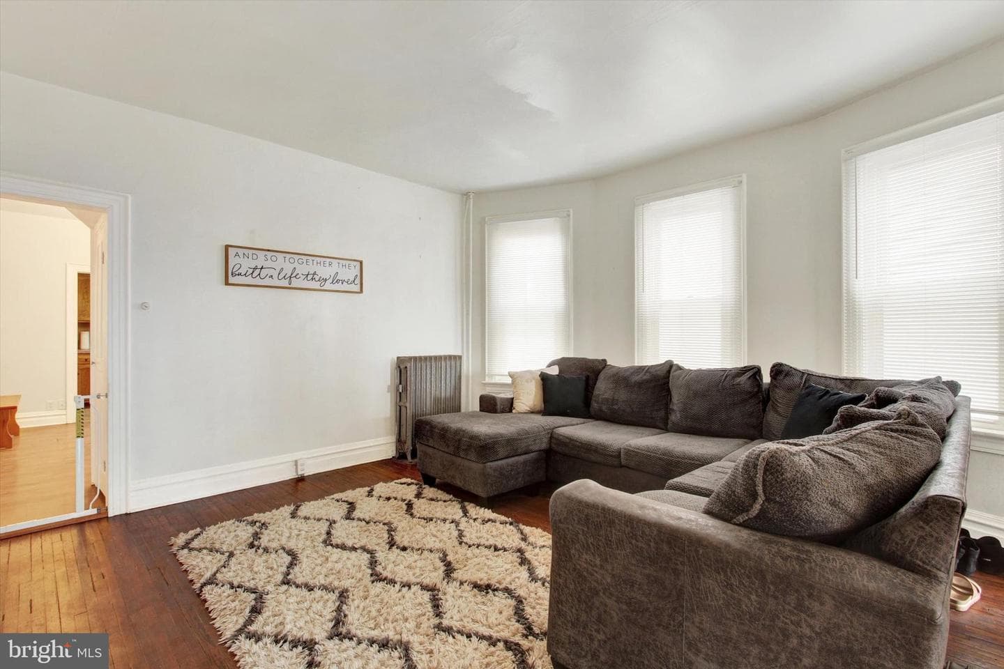 614 Broadway photo 7