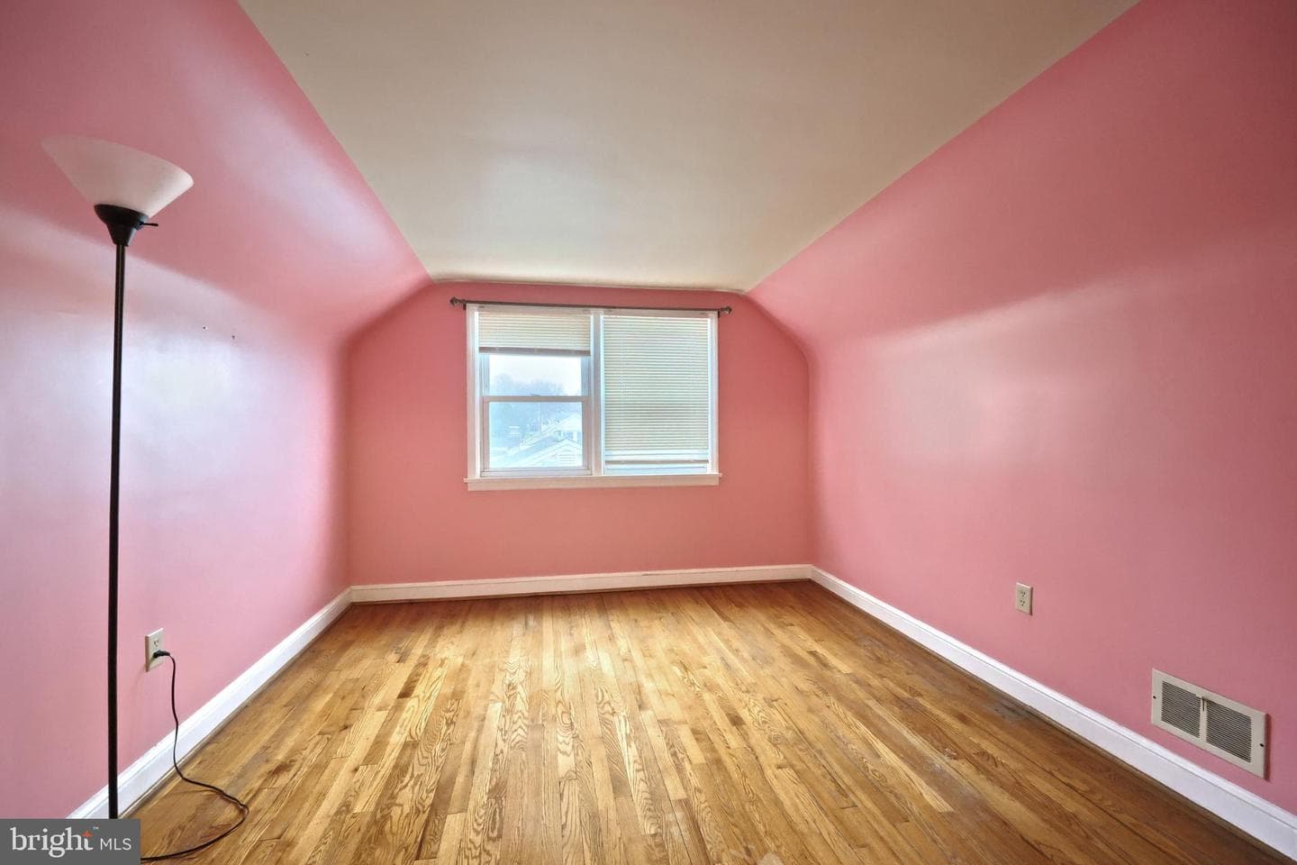 1339 Canterbury Lane photo 20