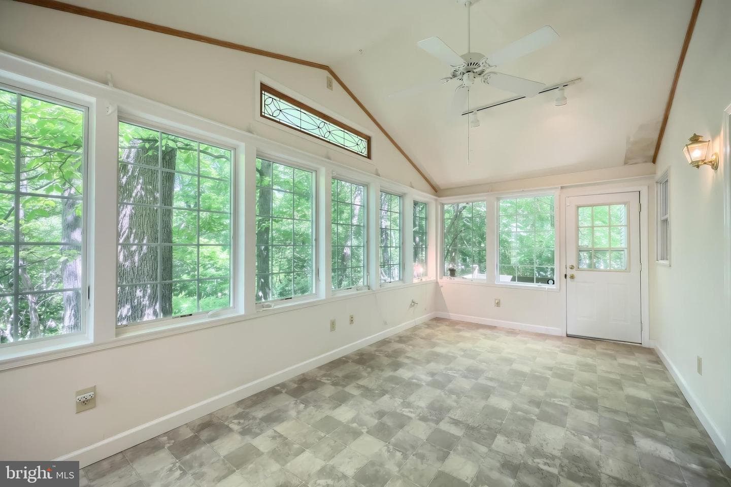 4275 Evergreen Road photo 18