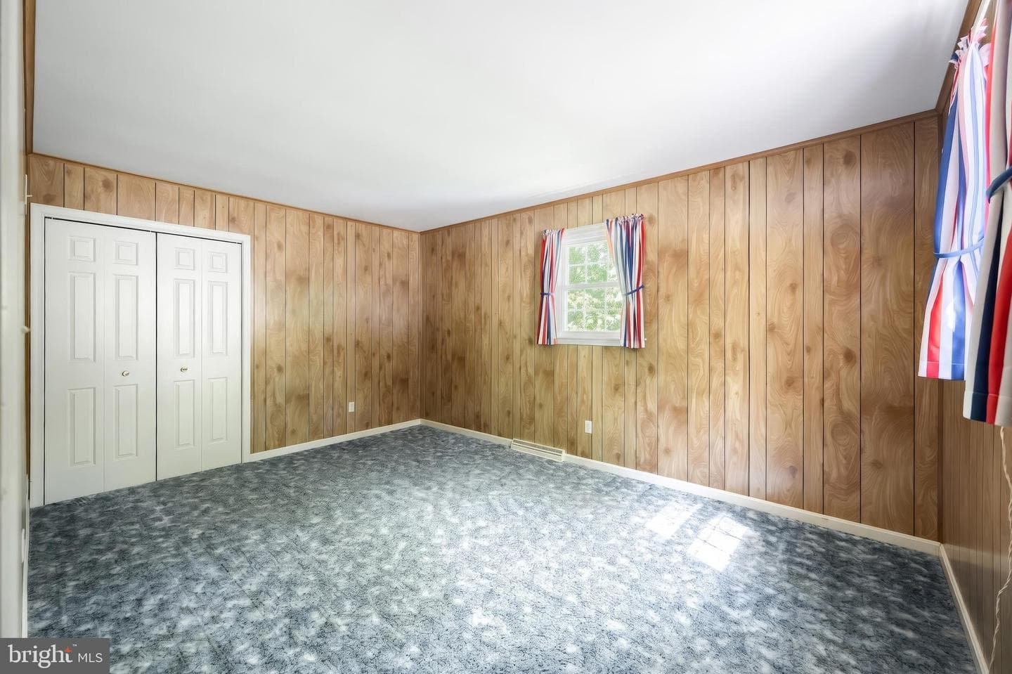 4275 Evergreen Road photo 33