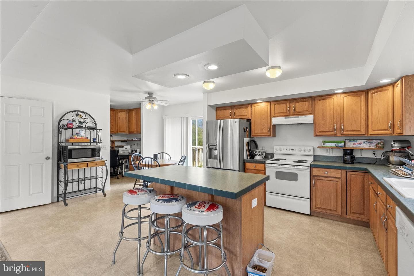 875 Stevens Road photo 11