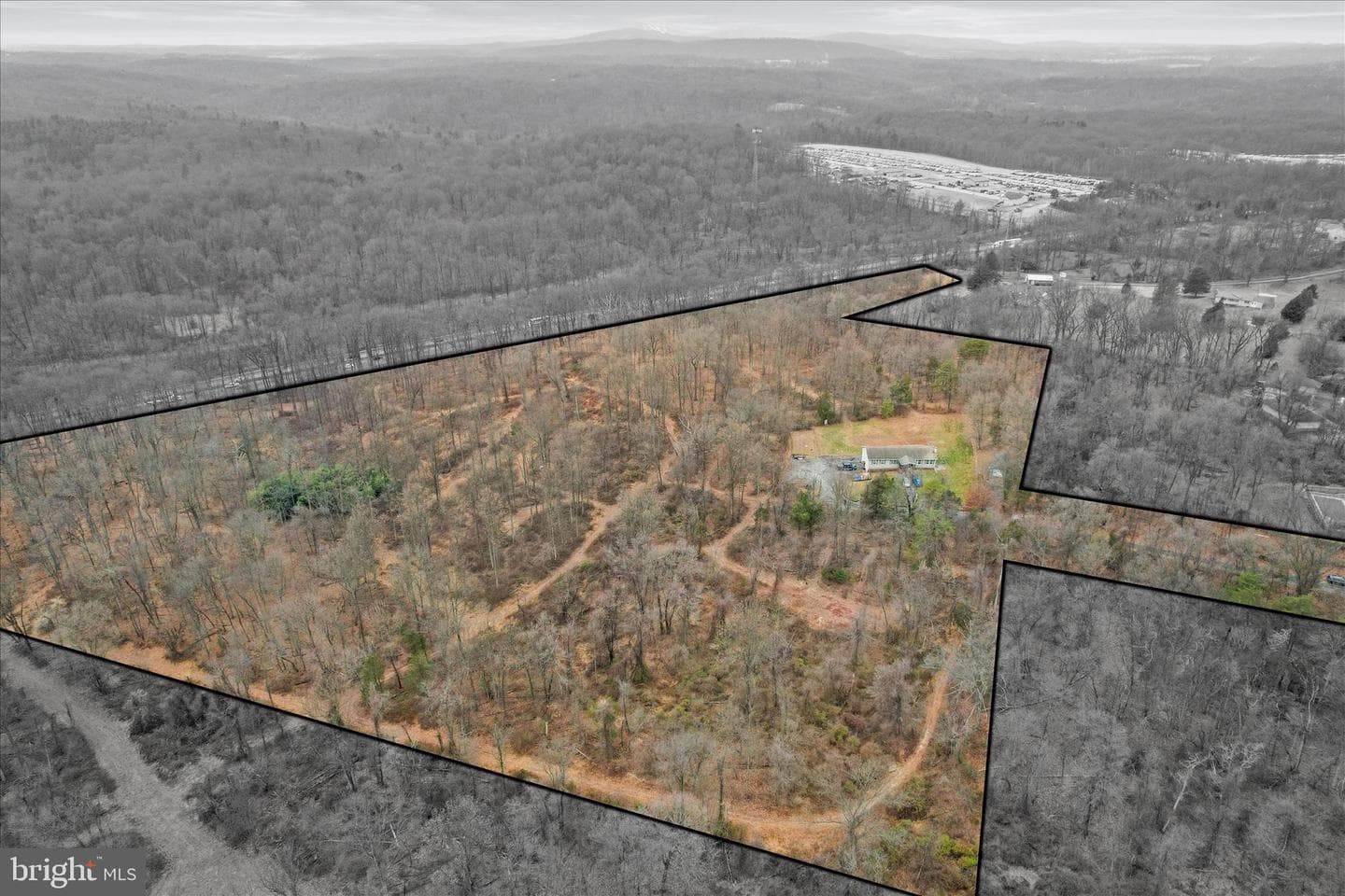875 Stevens Road photo 2
