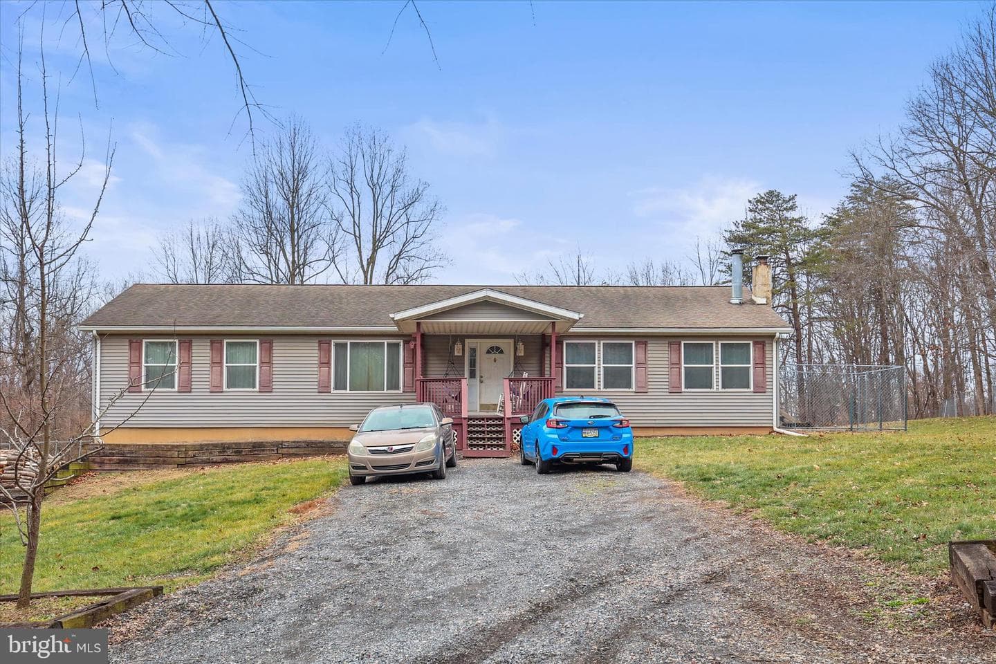 875 Stevens Road photo 5