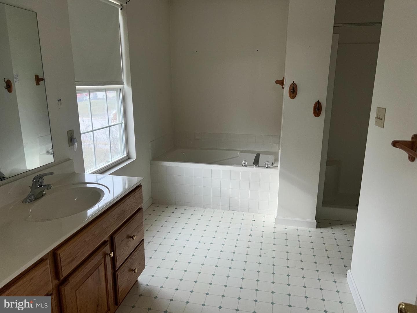 206 Hall Drive photo 8