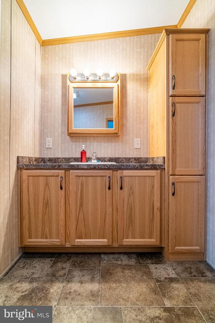 303 Basil Court photo 14