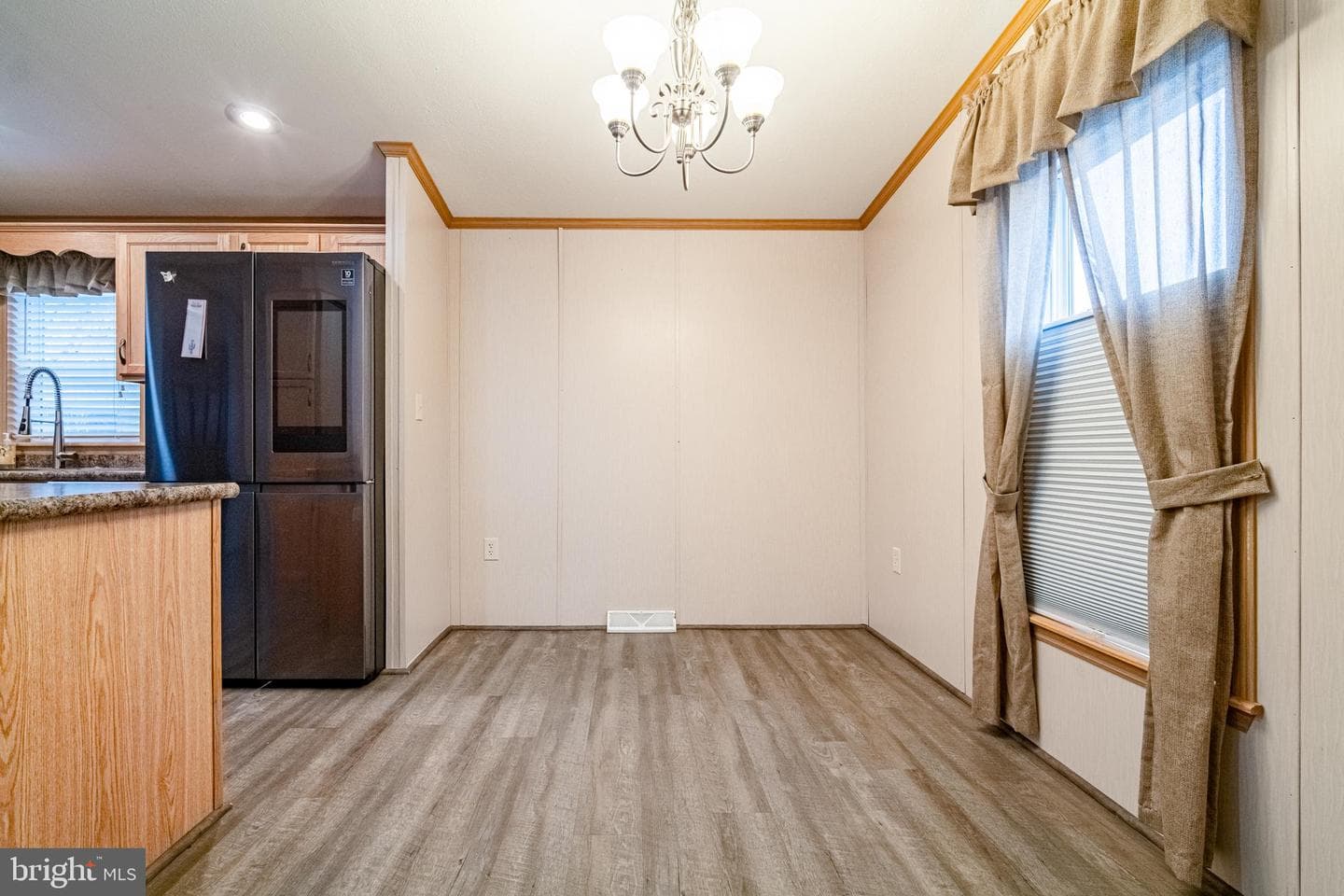 303 Basil Court photo 4