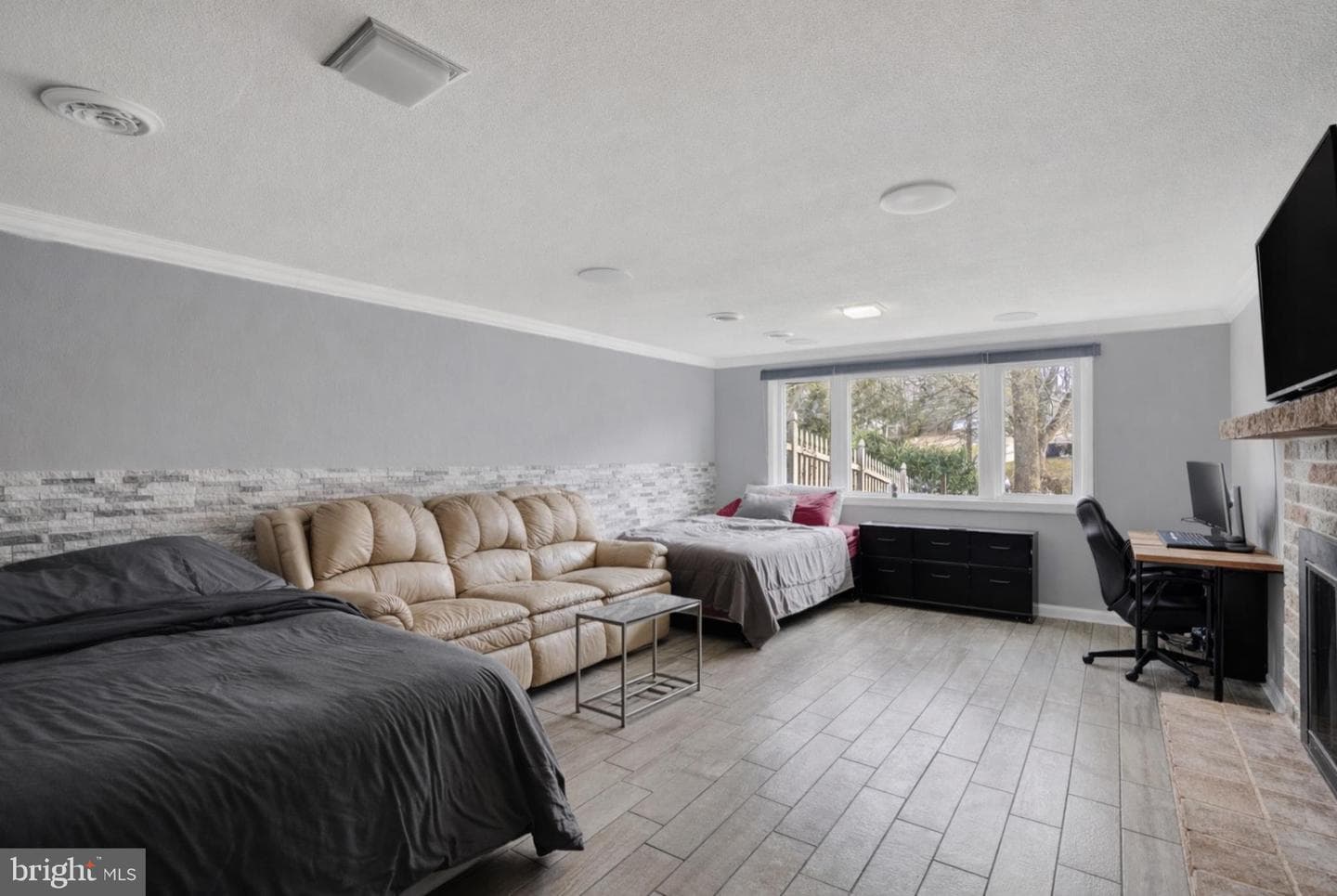 43 Lynwood Drive photo 15
