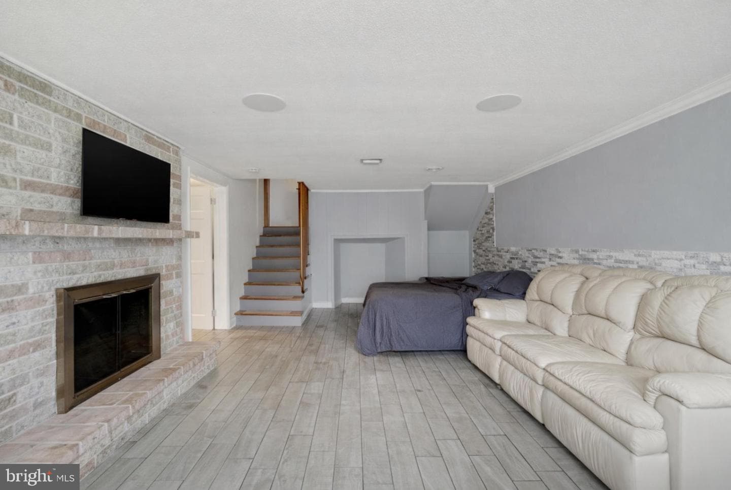 43 Lynwood Drive photo 16