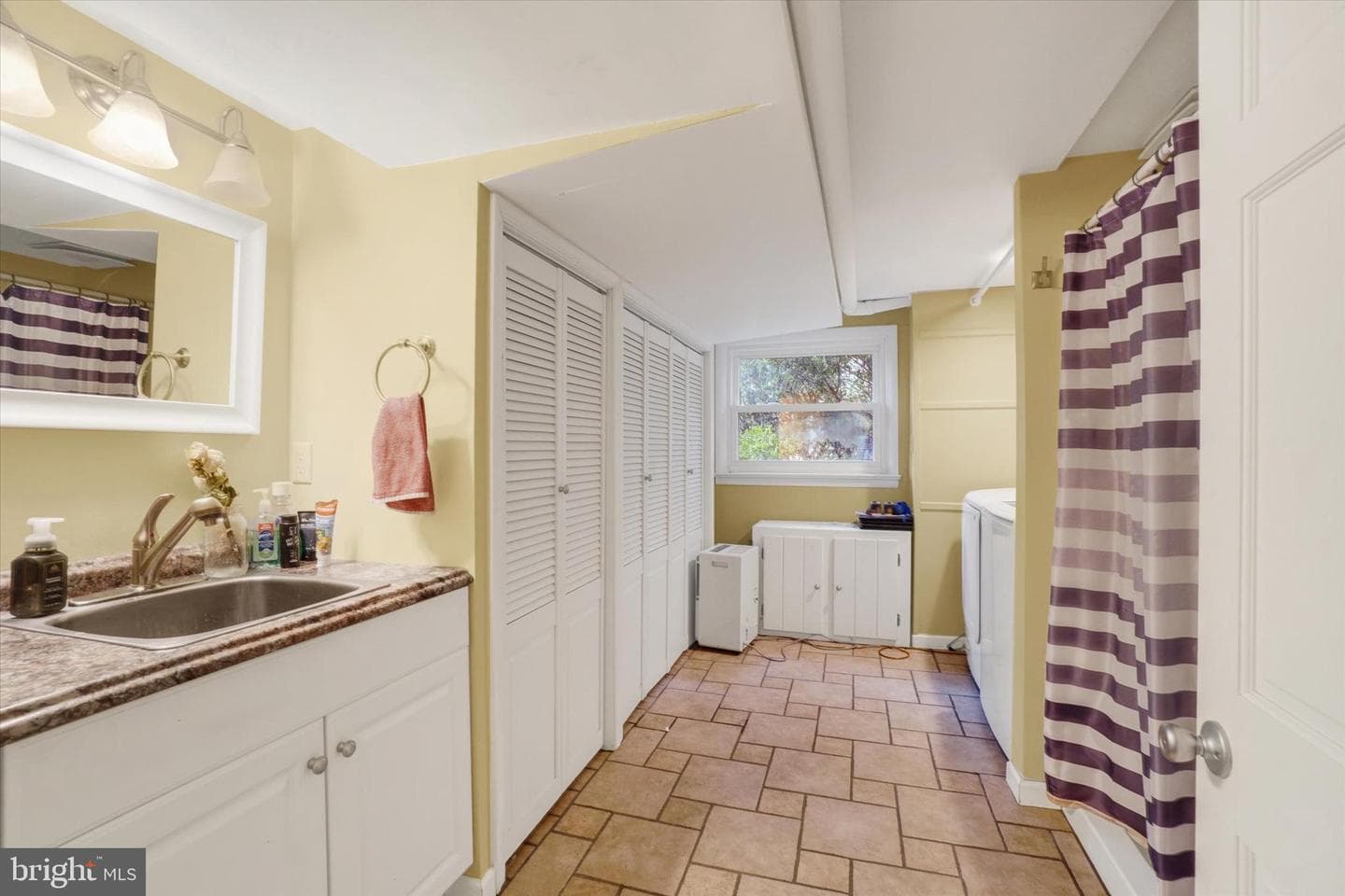 43 Lynwood Drive photo 18