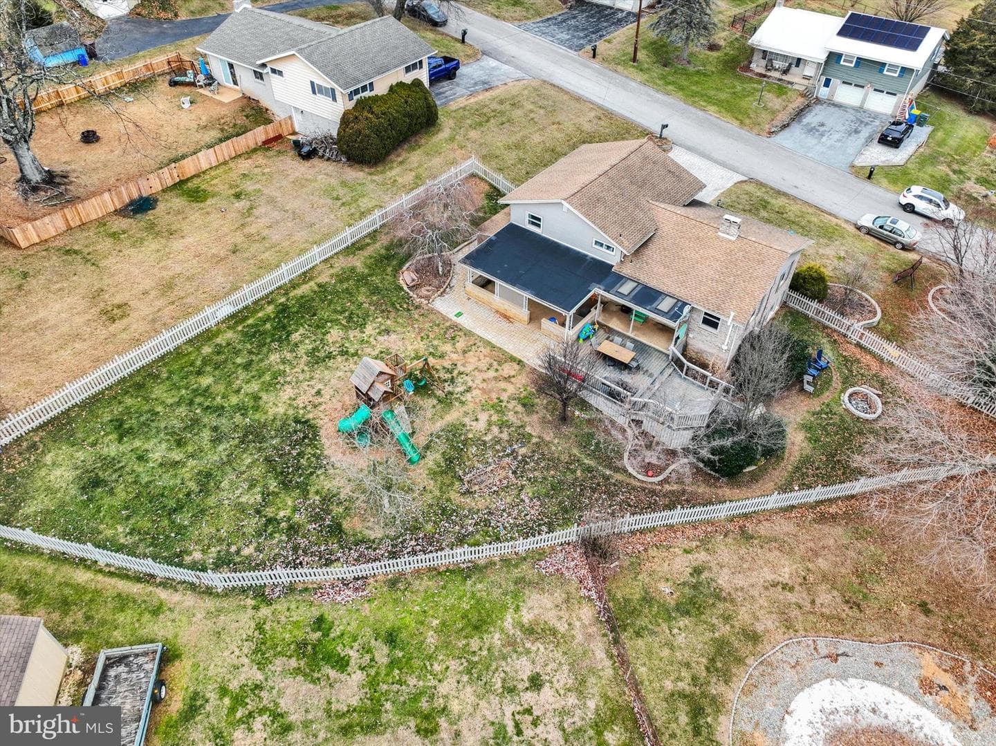 43 Lynwood Drive photo 32