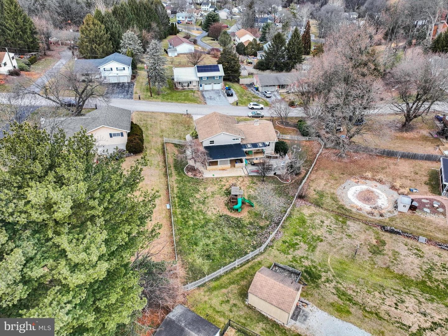 43 Lynwood Drive photo 34