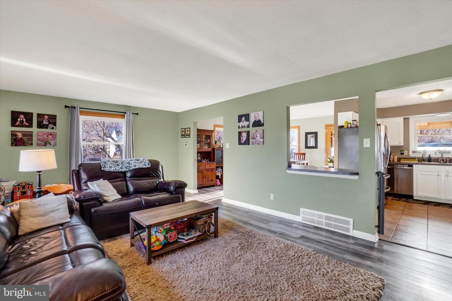 43 Lynwood Drive photo 4