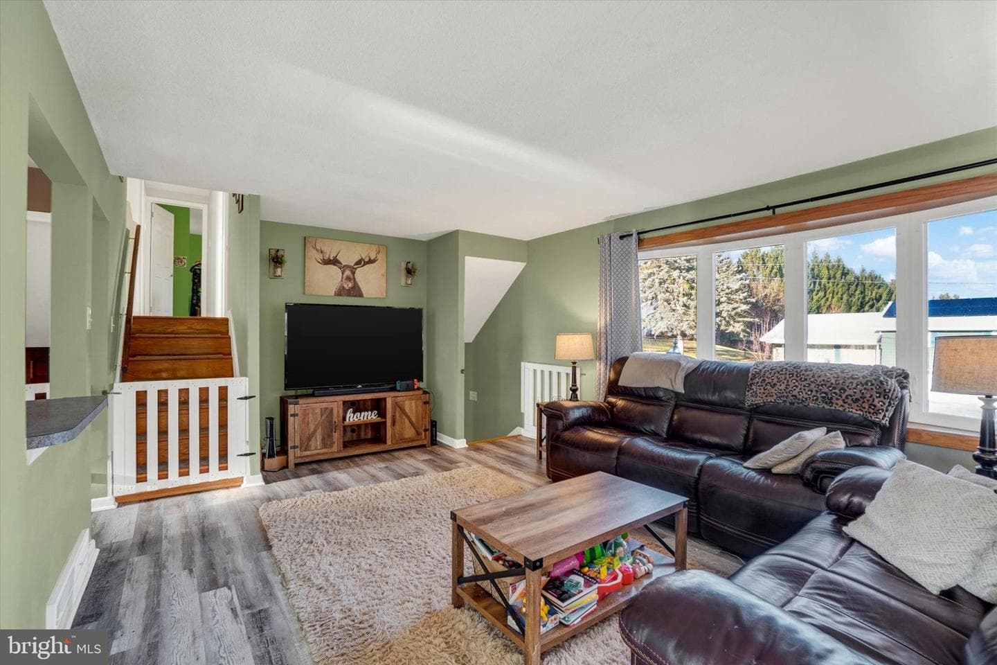 43 Lynwood Drive photo 5
