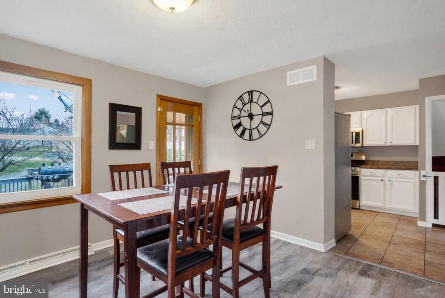 43 Lynwood Drive photo 6