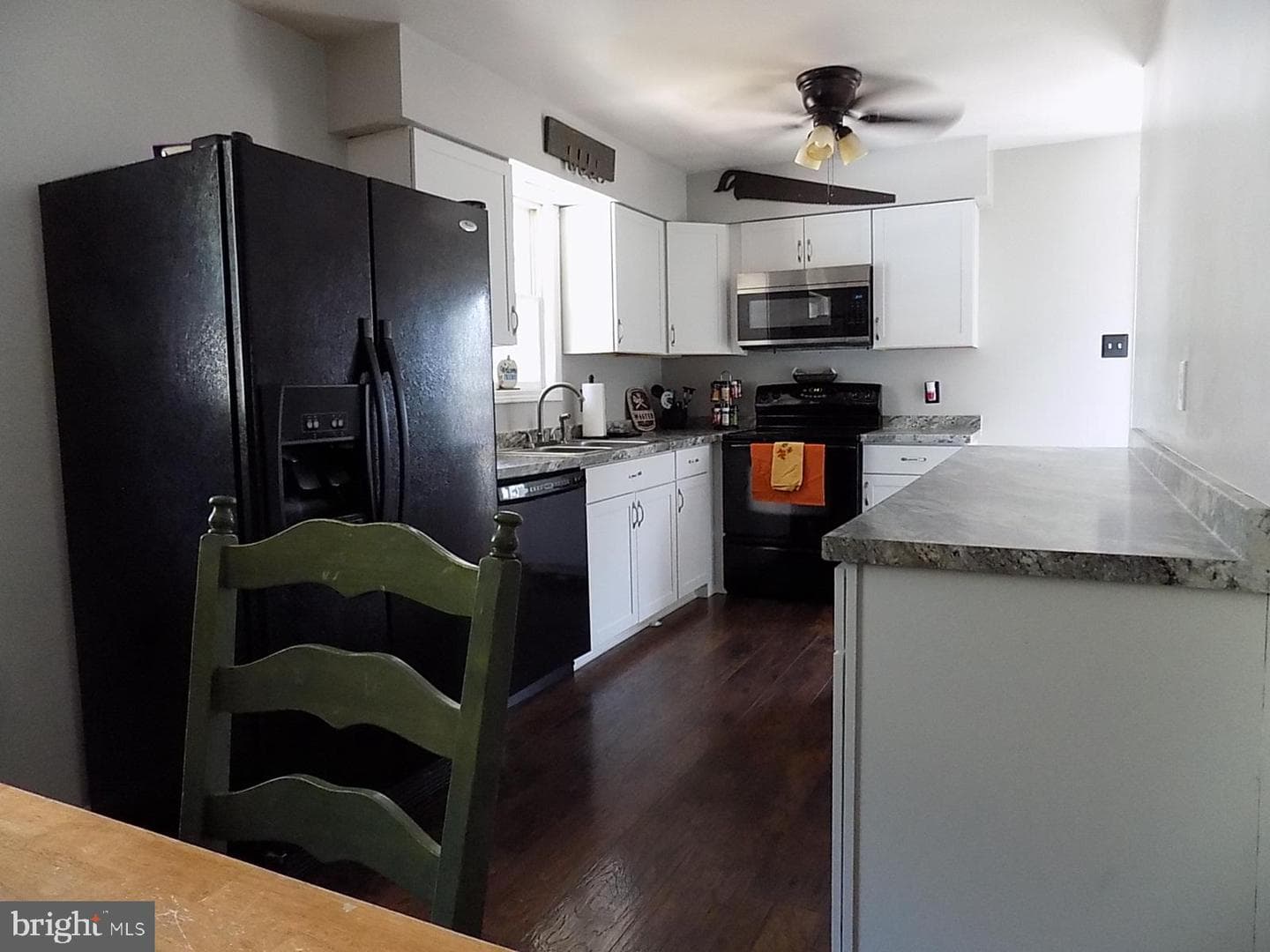 3425 Fox Ridge Court photo 17