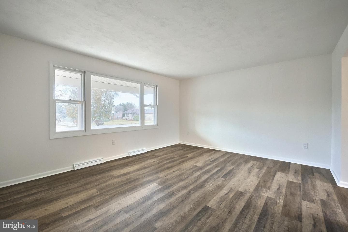 2510 Redwood Road photo 20