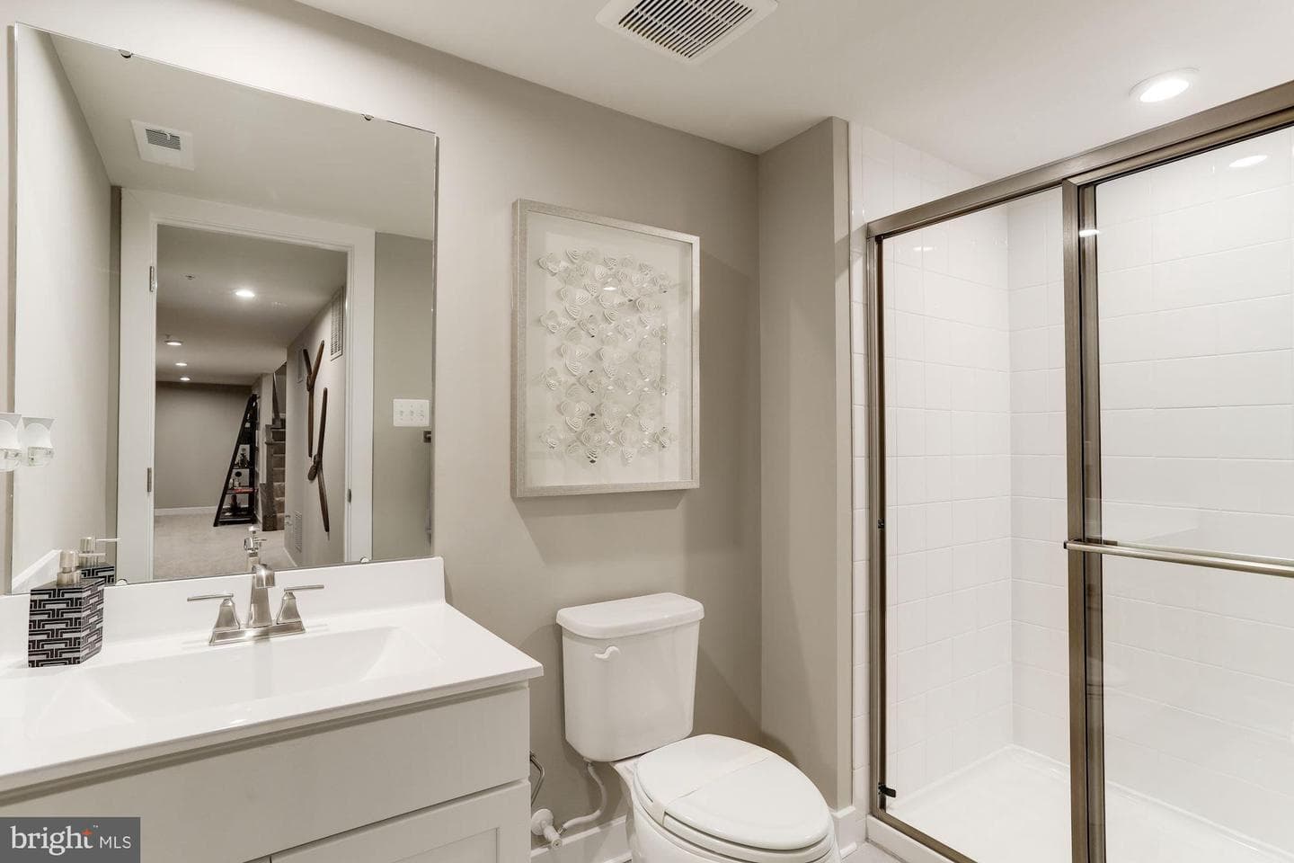 367 Kelso Drive photo 11