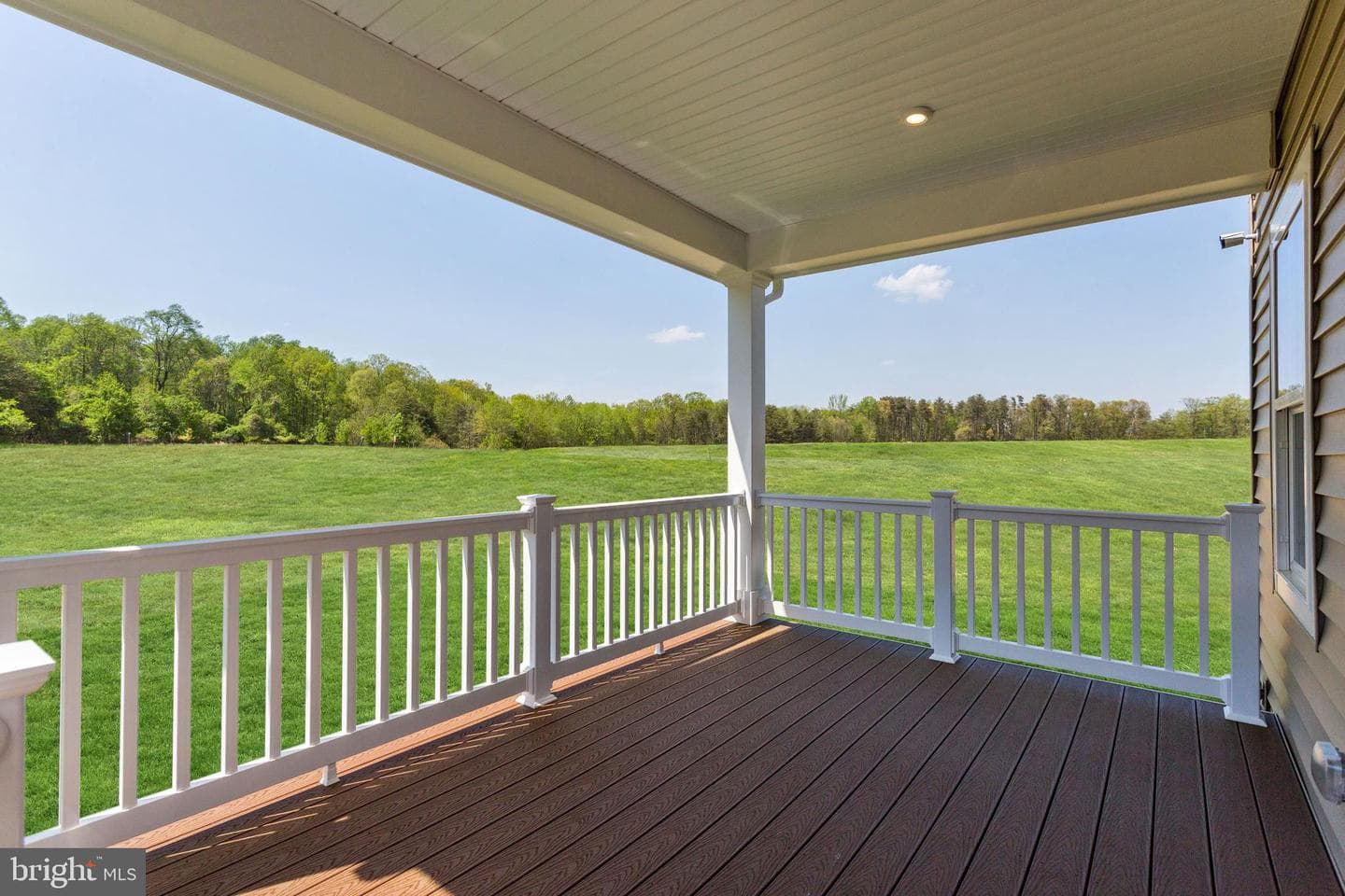 367 Kelso Drive photo 9