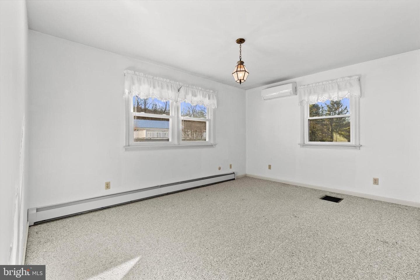 107 W Ridge Road photo 12