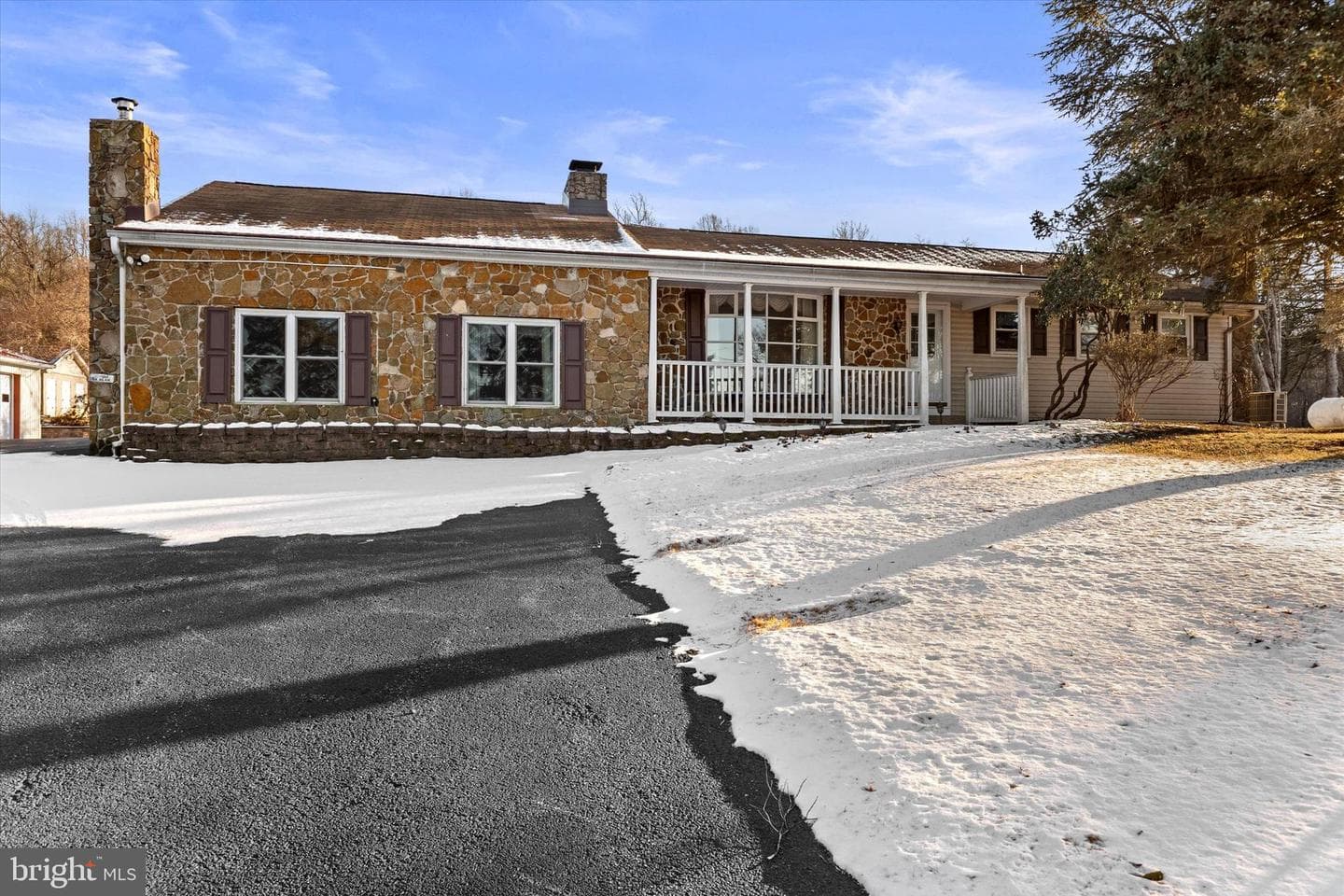 107 W Ridge Road photo 3
