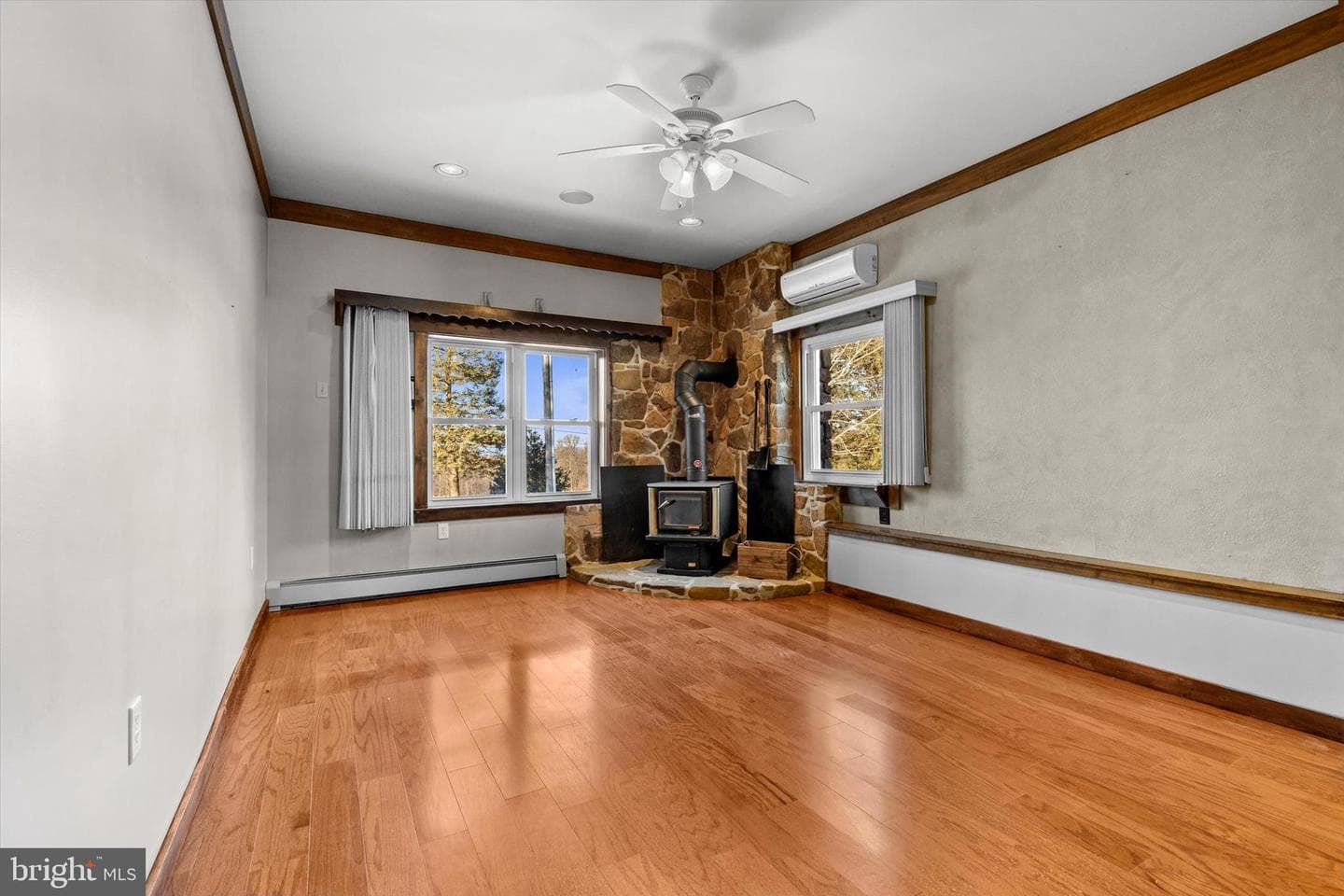 107 W Ridge Road photo 33