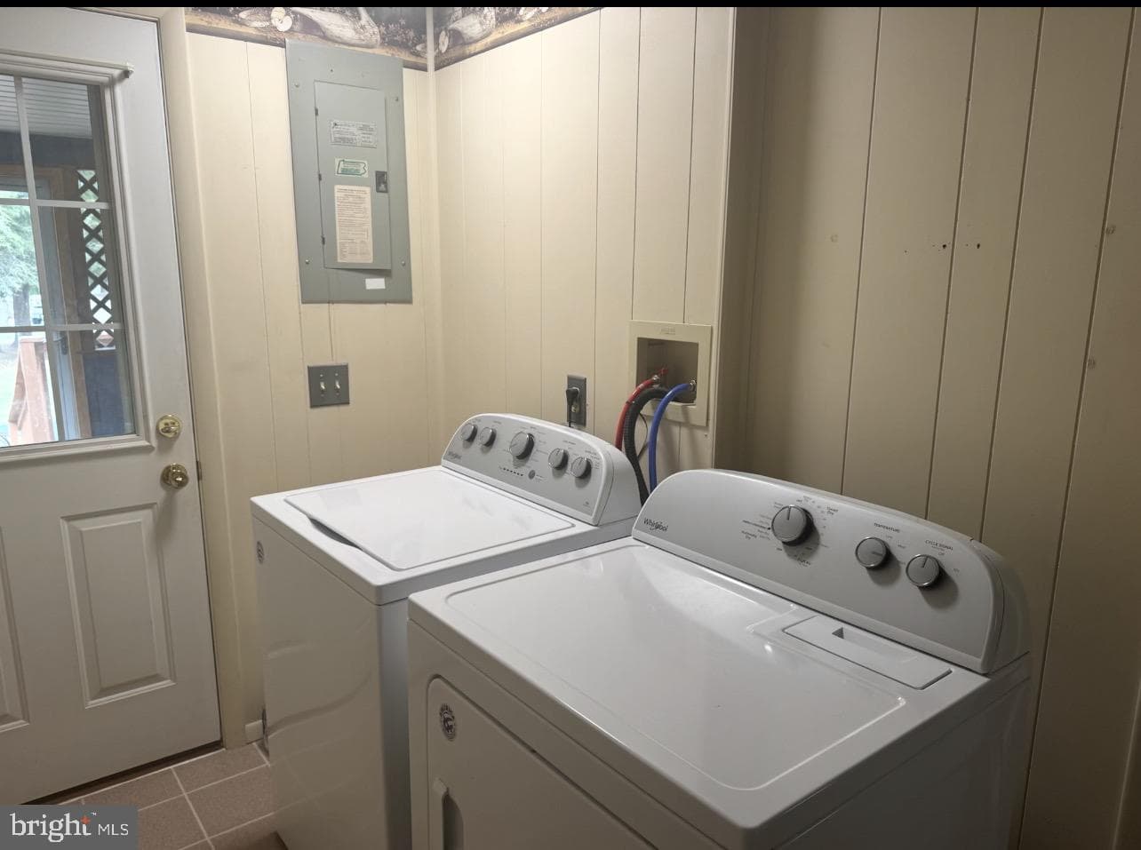 4487 Cherry Drive photo 9