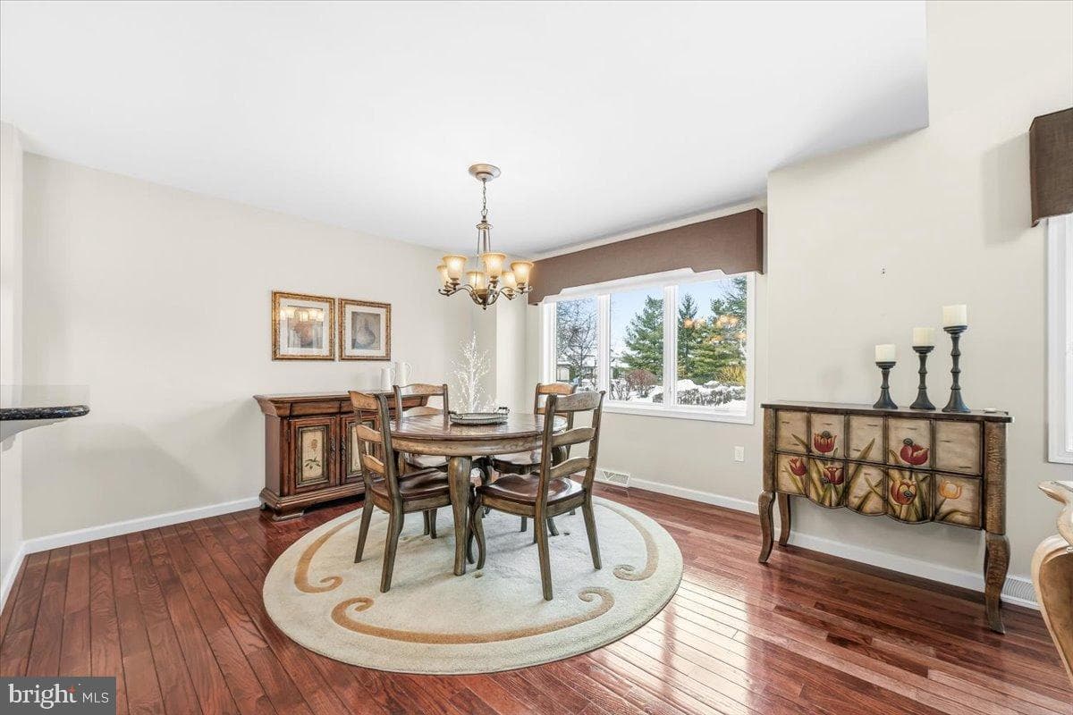 153 Fountain Drive photo 12