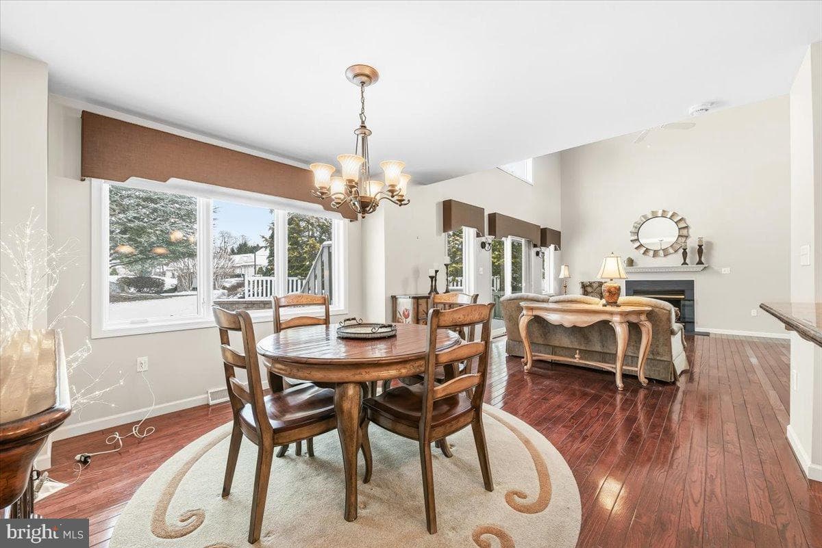 153 Fountain Drive photo 13