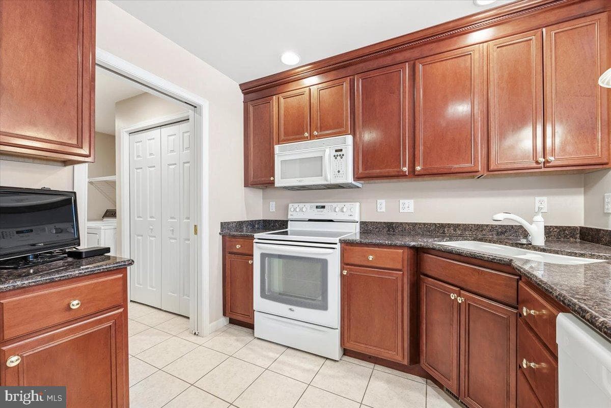 153 Fountain Drive photo 15