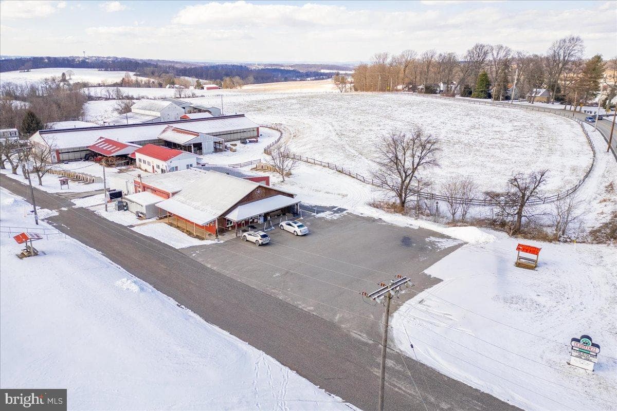 153 Fountain Drive photo 40