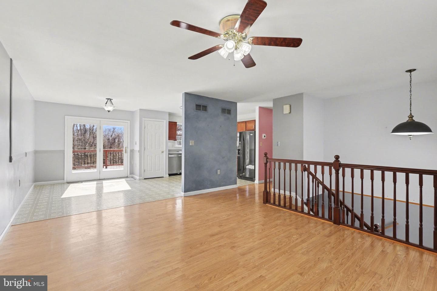 478 Chestnut Way photo 5