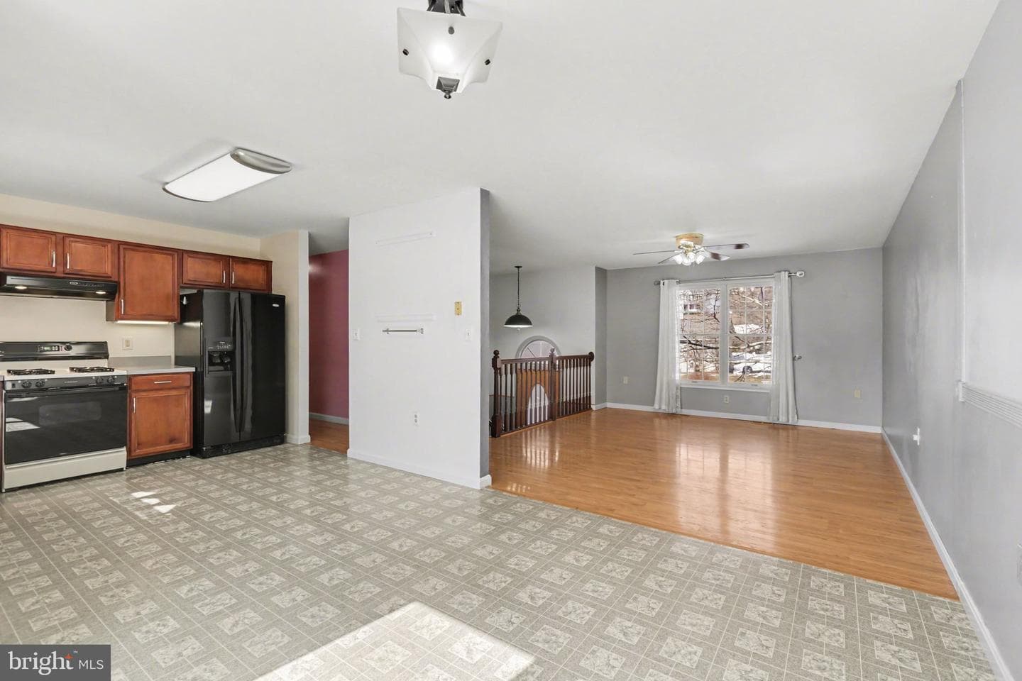 478 Chestnut Way photo 6