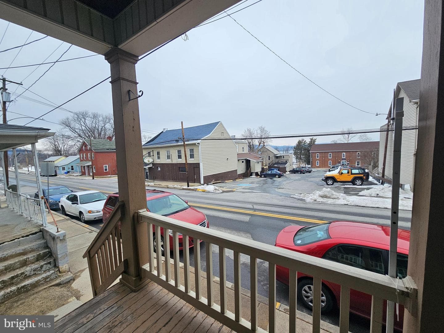 606 S Front Street photo 4