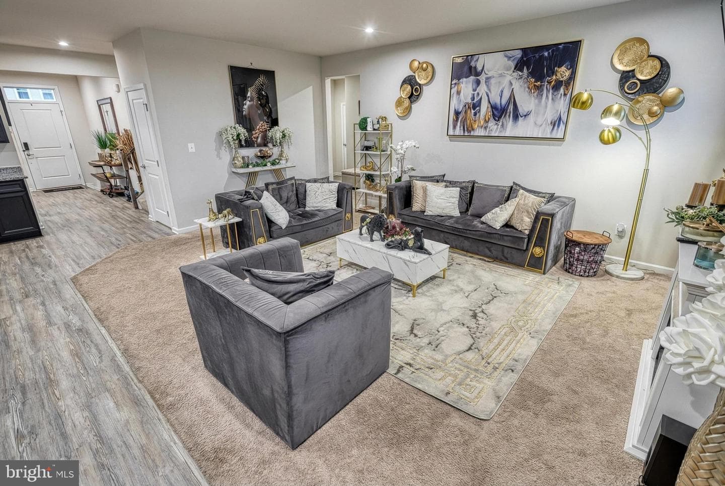 207 Chadsworth Way photo 24