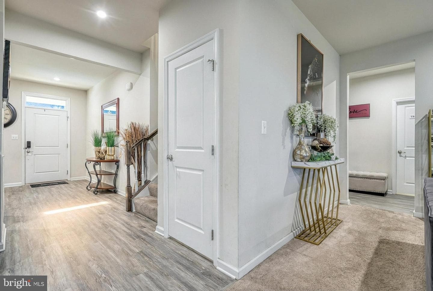 207 Chadsworth Way photo 29