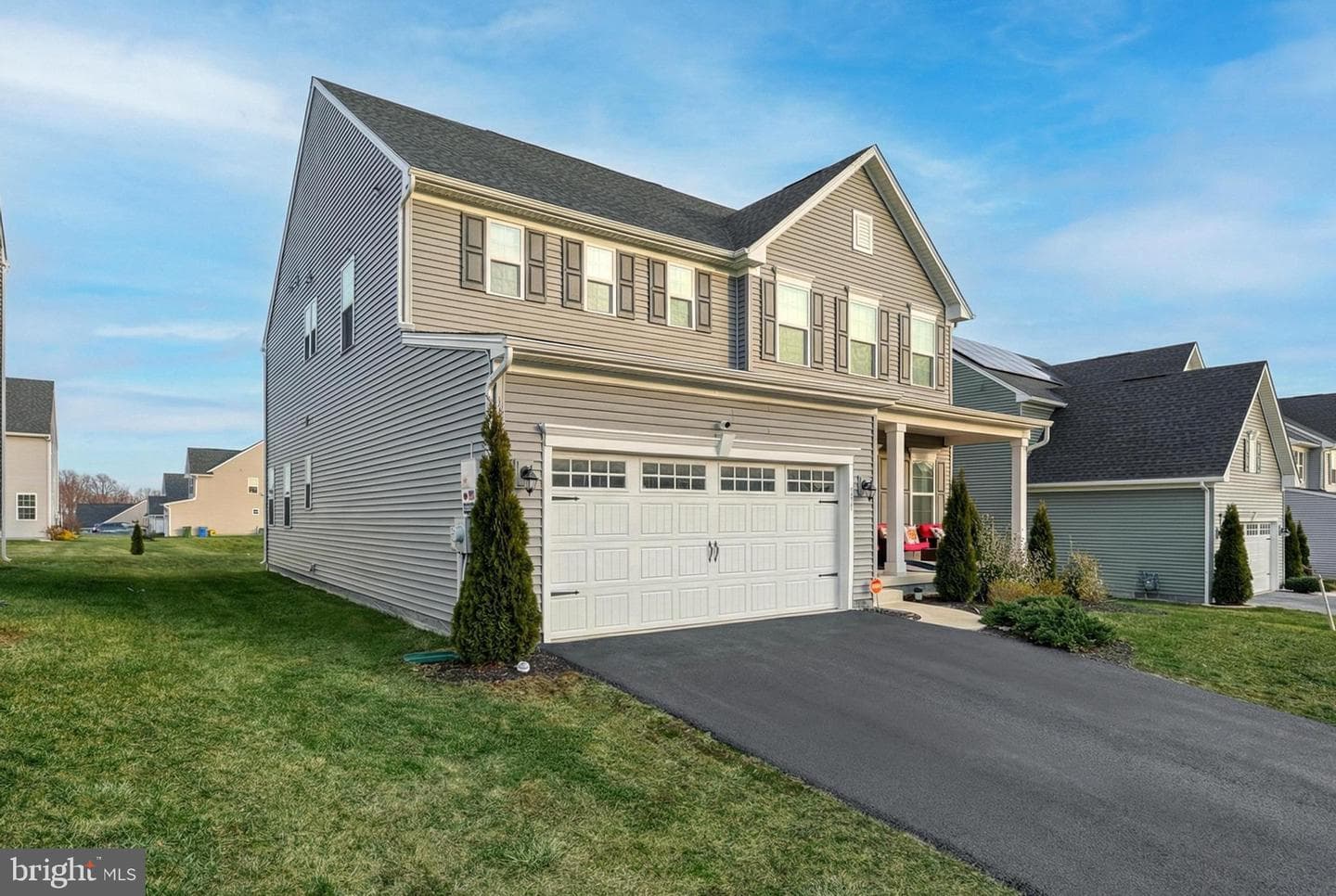 207 Chadsworth Way photo 5