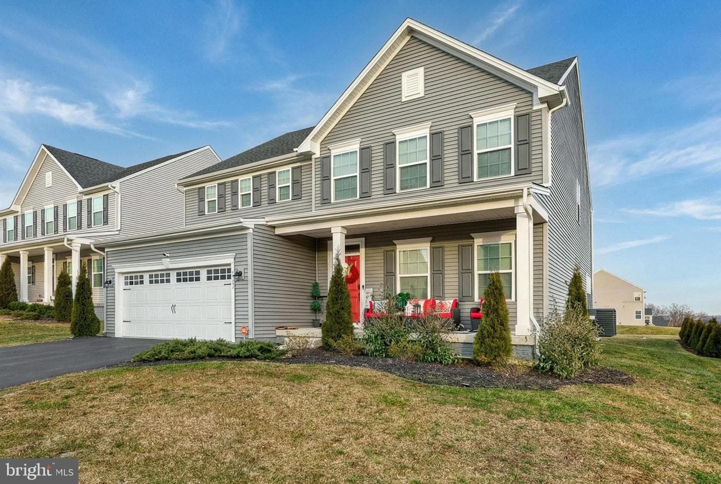 207 Chadsworth Way photo 6