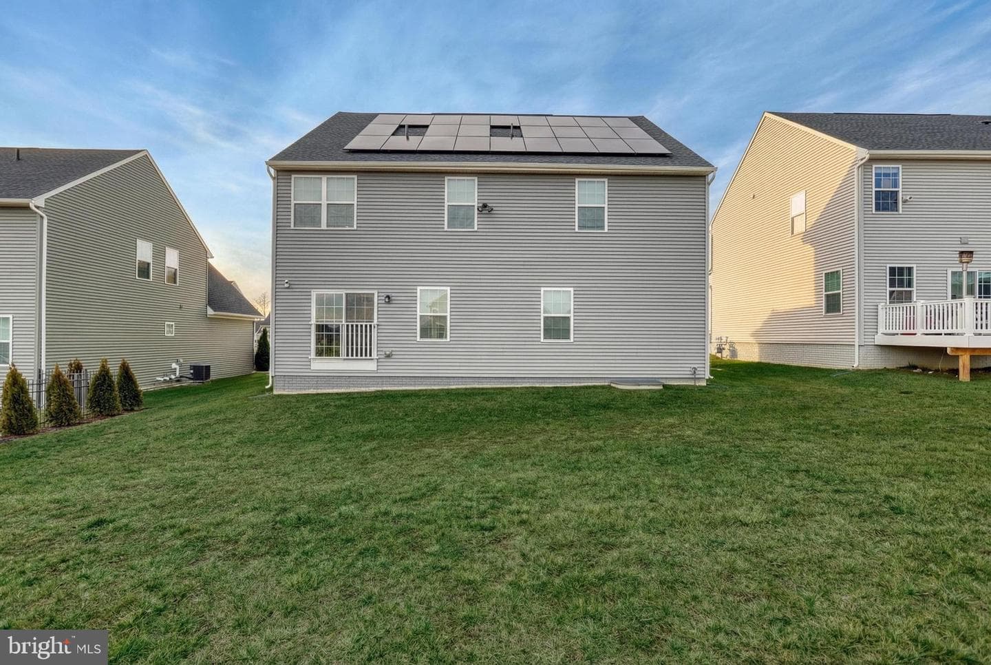 207 Chadsworth Way photo 61