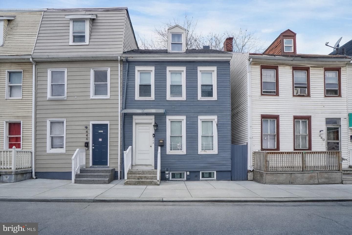 442 S Duke Street photo 2