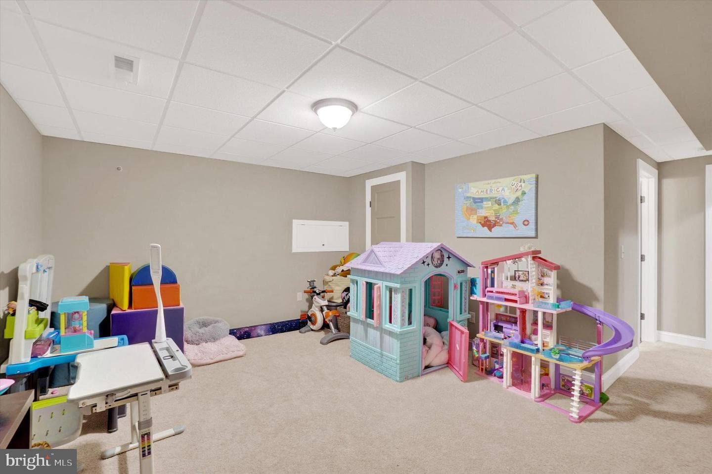 2584 Hepplewhite Drive photo 51